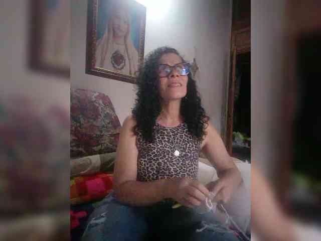 Linamilf70 webcam