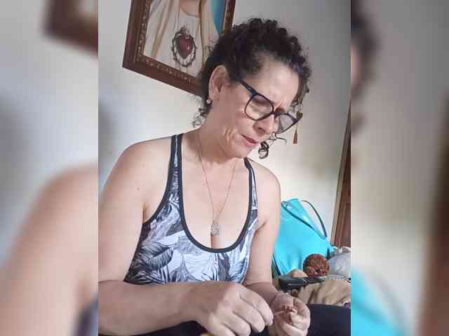 Linamilf70 webcam