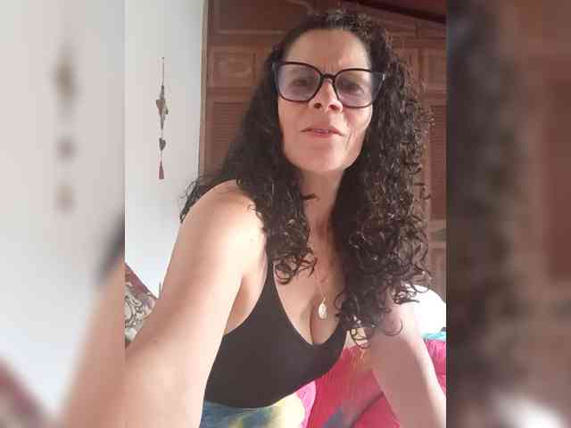 Linamilf70 webcam