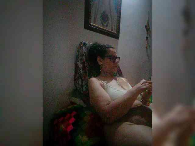 Linamilf70 webcam