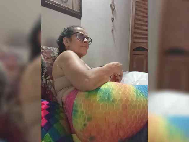 Linamilf70 webcam
