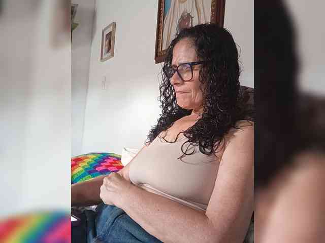 Linamilf70 webcam
