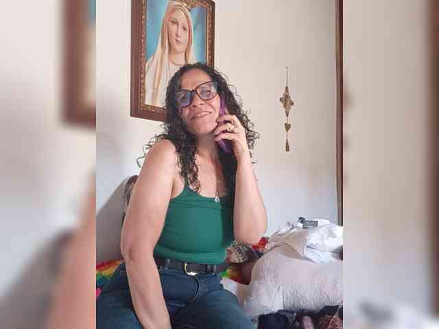 Linamilf70 webcam