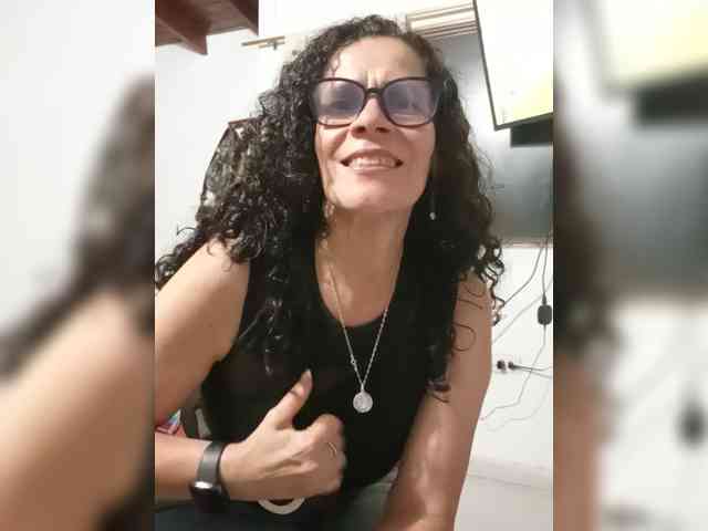 Linamilf70 webcam