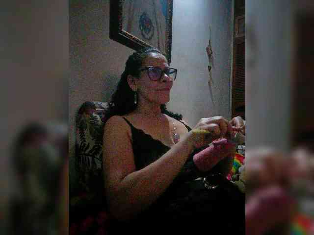 Linamilf70 webcam