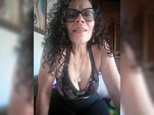 Linamilf70 webcam
