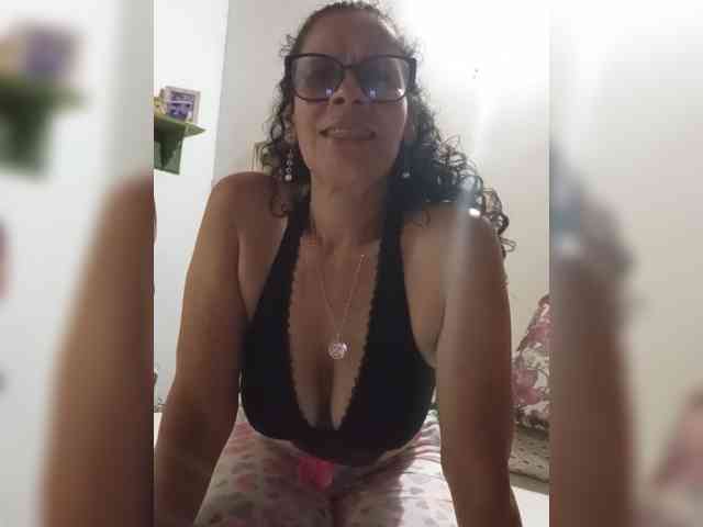 Linamilf70 webcam