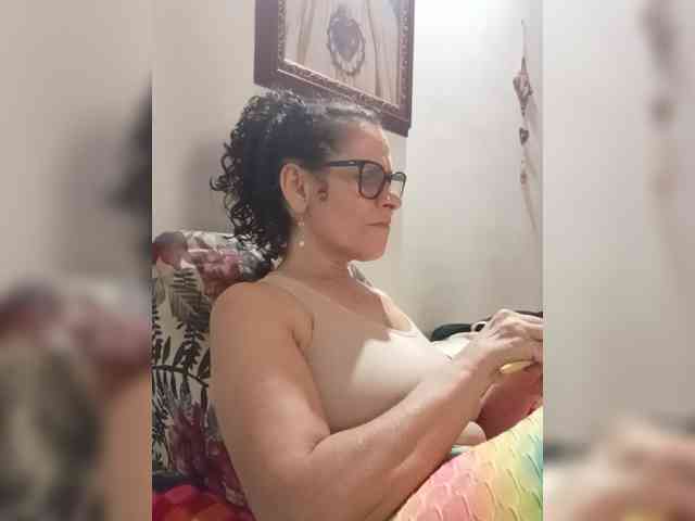 Linamilf70 webcam