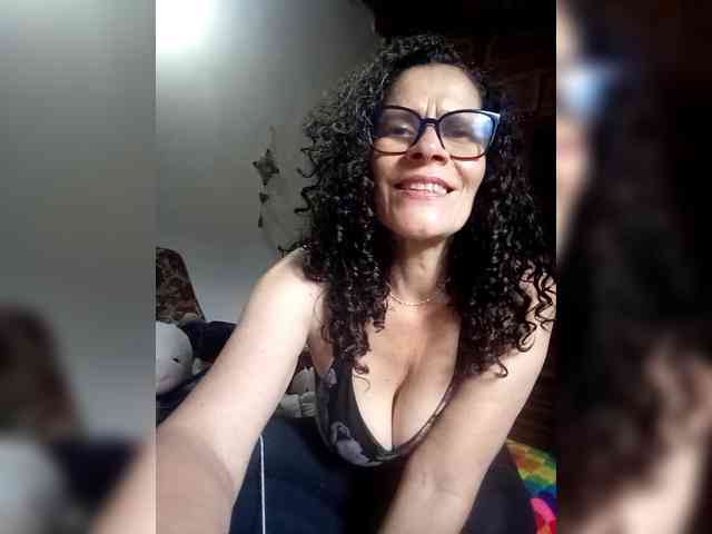 Linamilf70 webcam