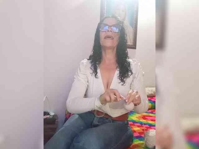 Linamilf70 webcam