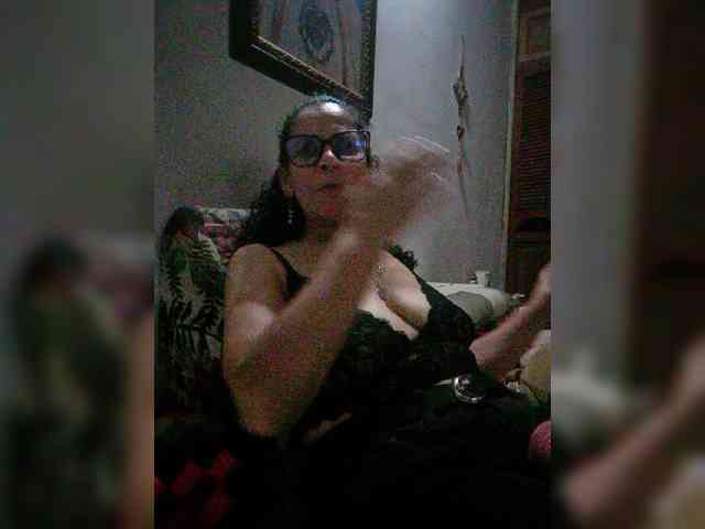 Linamilf70 webcam