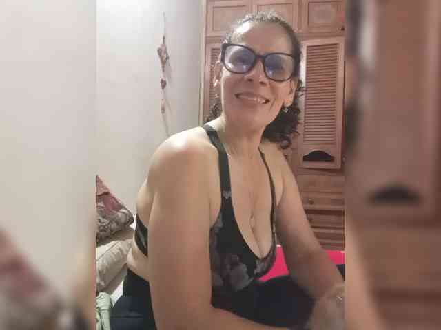 Linamilf70 webcam