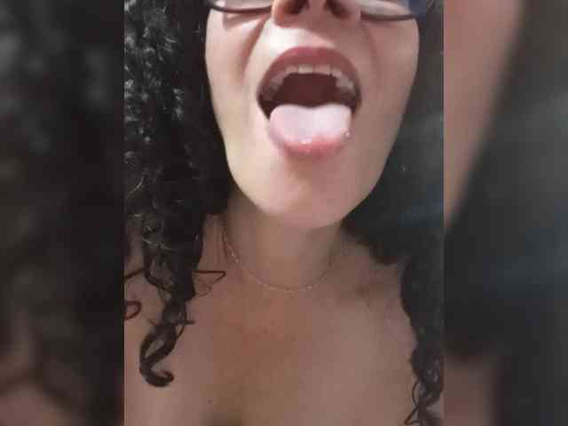 Linamilf70 webcam