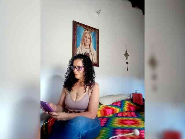 Linamilf70 webcam