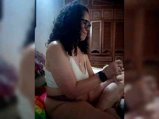 Linamilf70 webcam
