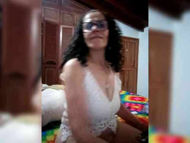 Linamilf70 webcam