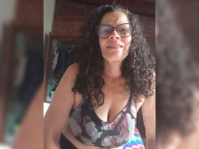 Linamilf70 webcam