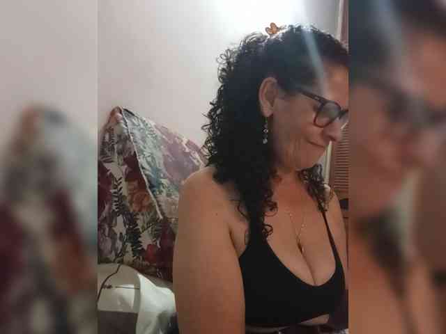 Linamilf70 webcam