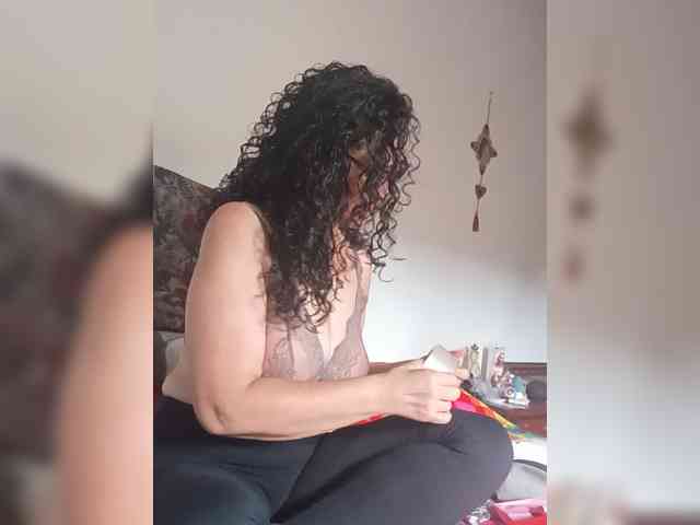 Linamilf70 webcam