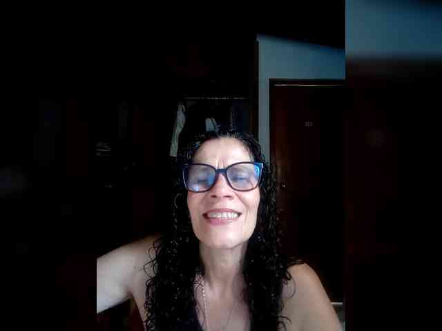 Linamilf70 webcam