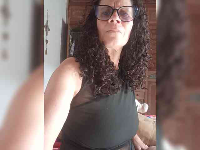 Linamilf70 webcam