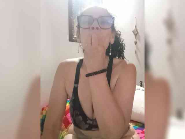 Linamilf70 webcam