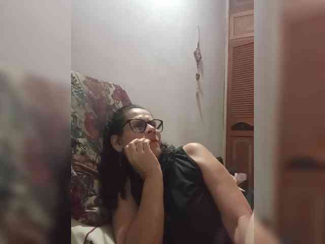 Linamilf70 webcam