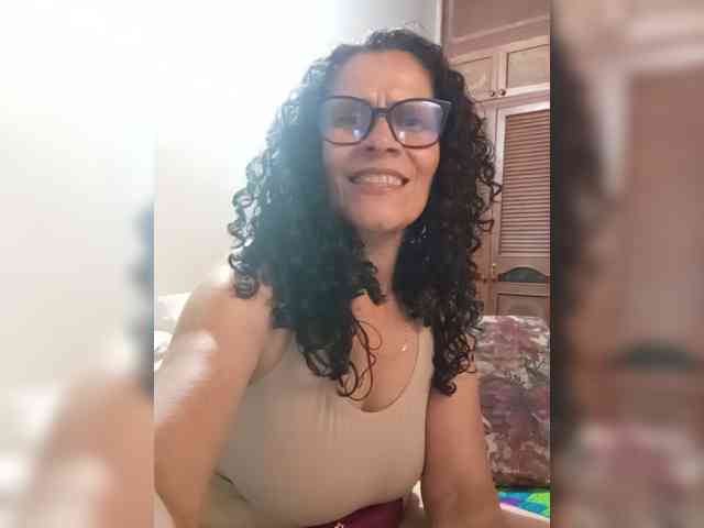 Linamilf70 webcam