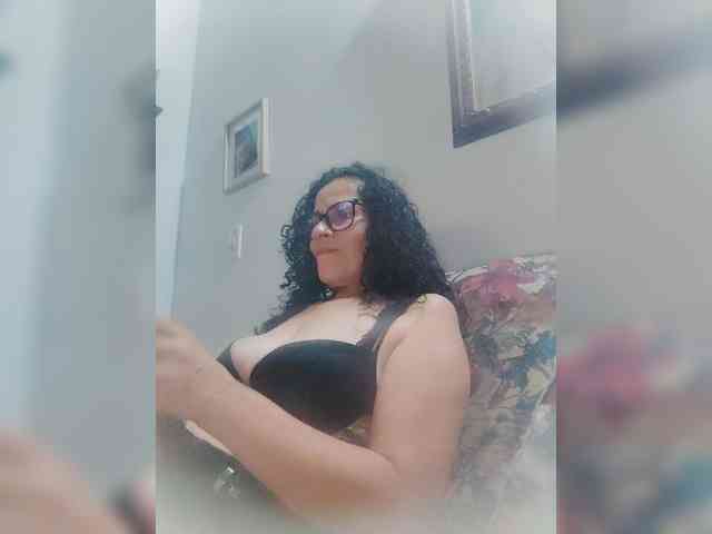 Linamilf70 webcam