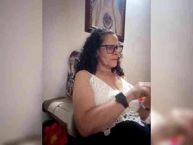 Linamilf70 webcam