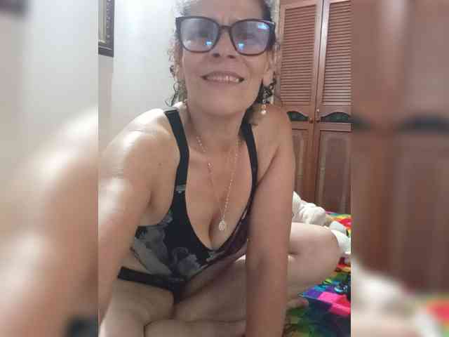 Linamilf70 webcam