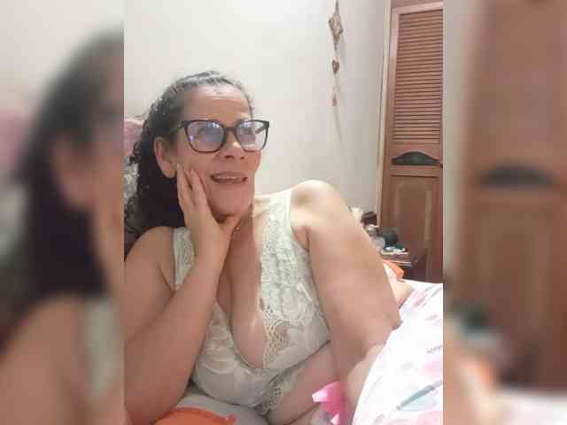 Linamilf70 webcam