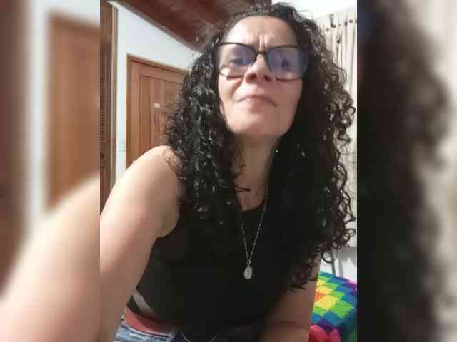 Linamilf70 webcam