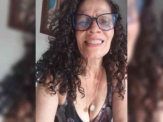 Linamilf70 webcam