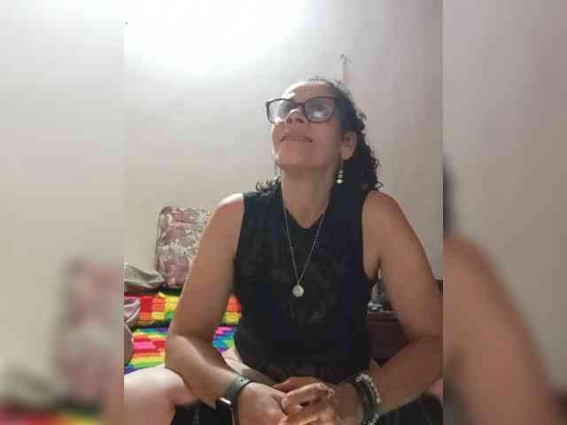 Linamilf70 webcam