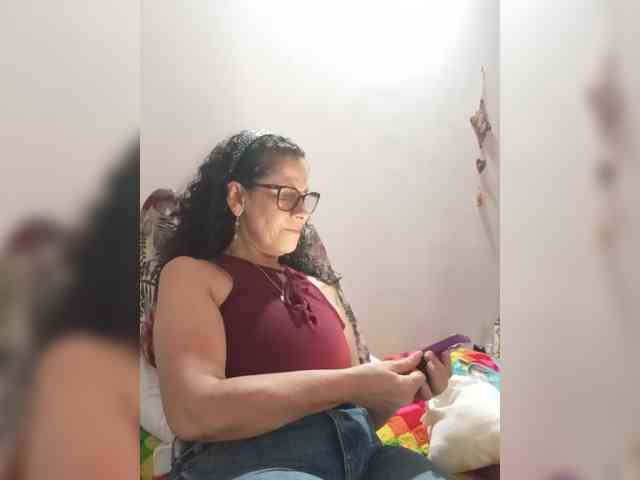 Linamilf70 webcam
