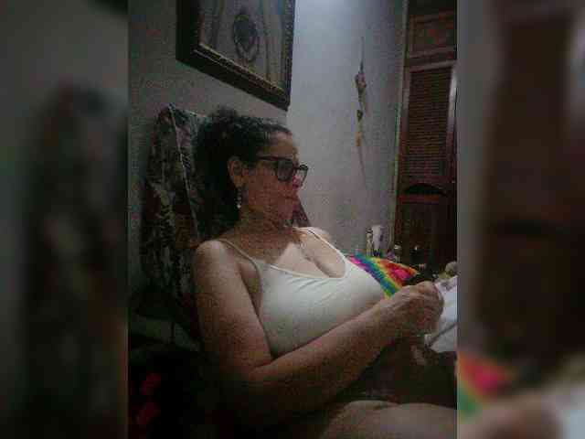 Linamilf70 webcam