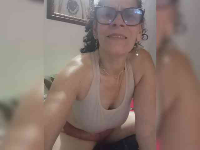 Linamilf70 webcam