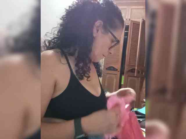 Linamilf70 webcam