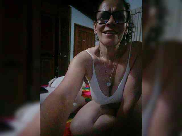Linamilf70 webcam
