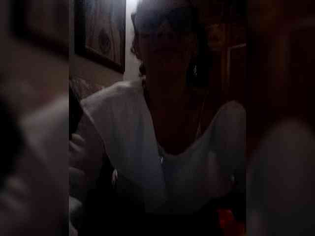 Linamilf70 webcam