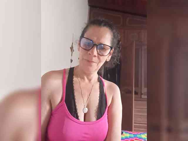 Linamilf70 webcam