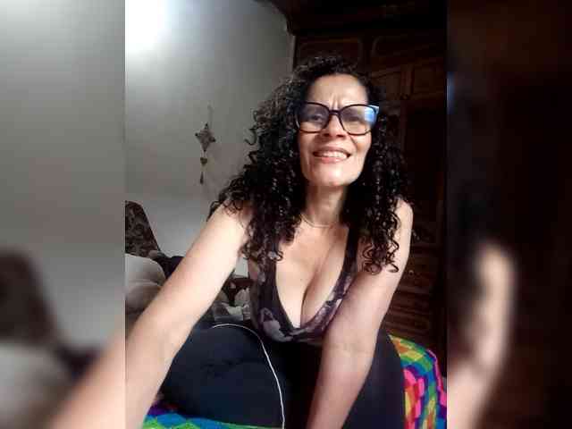 Linamilf70 webcam