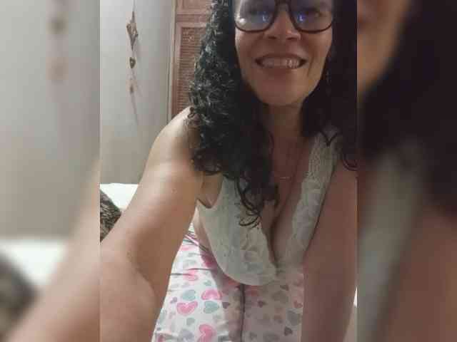 Linamilf70 webcam