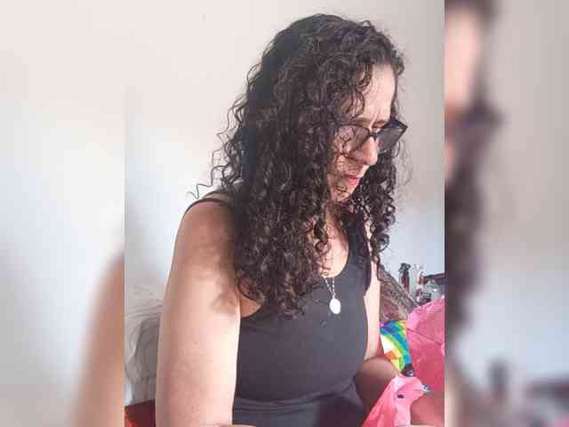 Linamilf70 webcam
