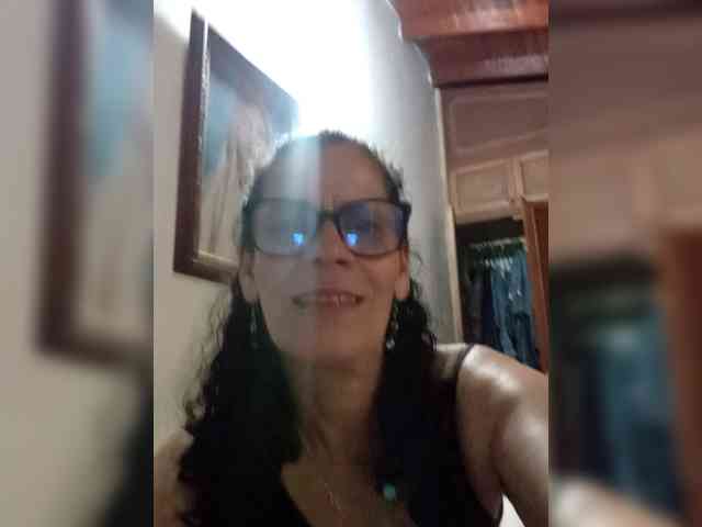 Linamilf70 webcam