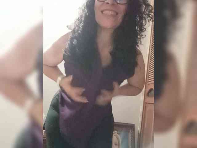 Linamilf70 webcam