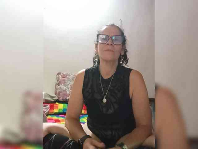Linamilf70 webcam