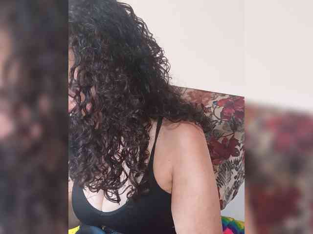 Linamilf70 webcam
