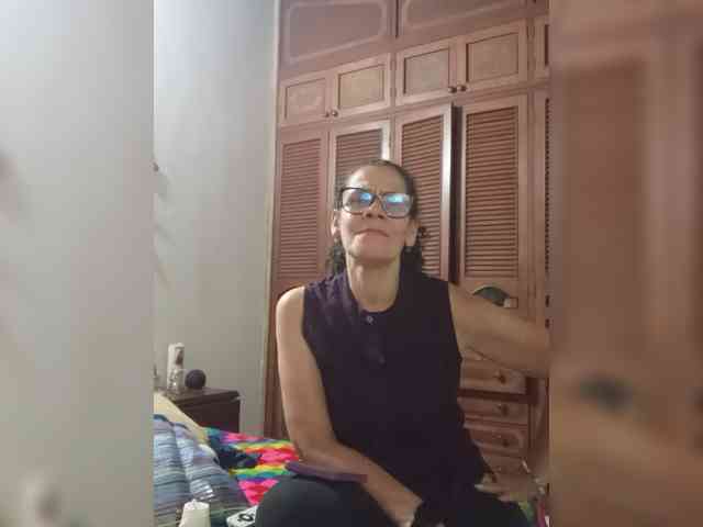 Linamilf70 webcam